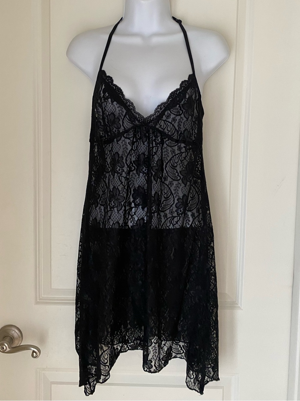 Secret Treasures Lace Lingerie Chemise Nightgown Coquette Dark Romance NWOT